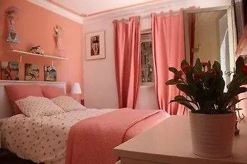 Hello Apartments Sitges Levantina Villa