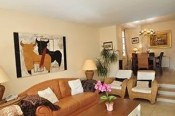 Hello Apartments Sitges Levantina Villa